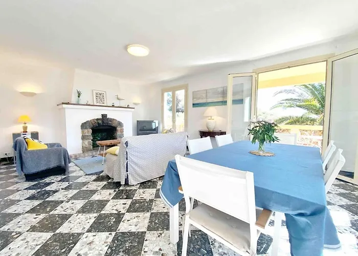 A Proximite De La De L'almanarre فيلة *